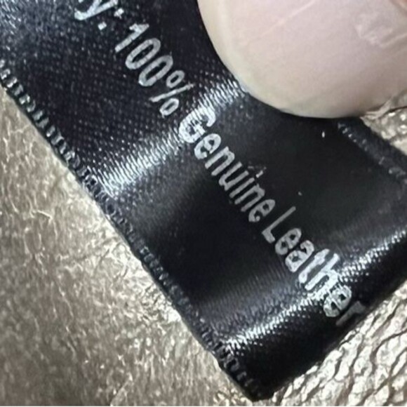 Isaac Mizrahi Live! Bridgehampton Leather Bucket Bag Purse Pink - Picture 9 of 11